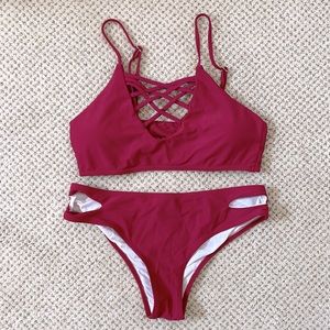 Cupshe sexy strappy bikini